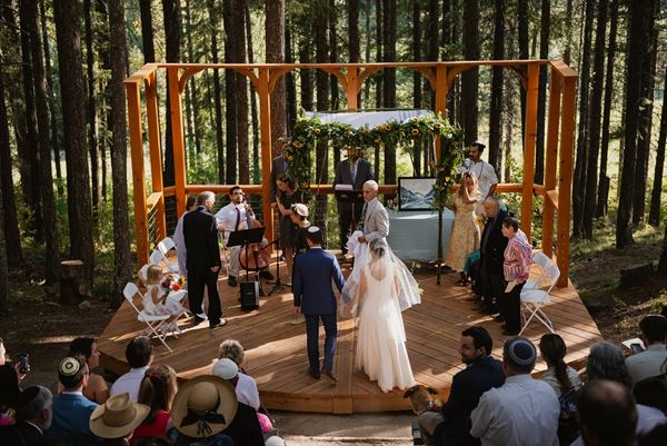 Tierra Retreat Center