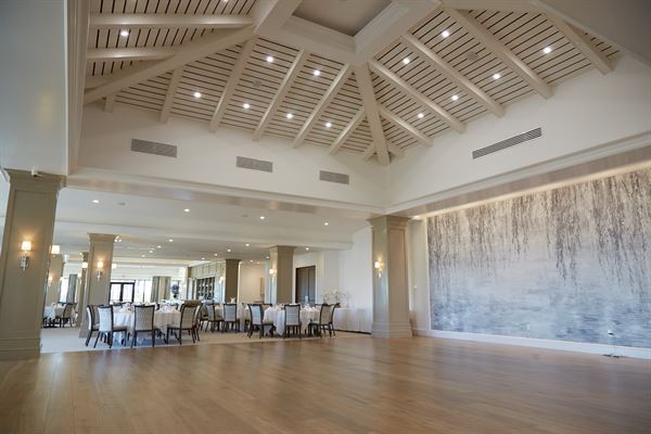 Vineyards Country Club