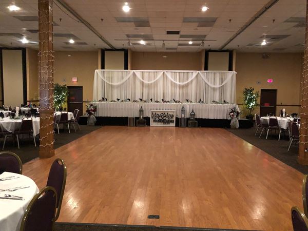 Ramada Mitchell Hotel and Conference Center