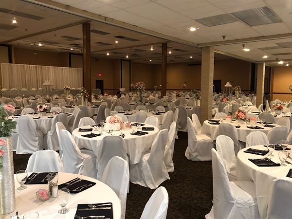 Ramada Mitchell Hotel and Conference Center