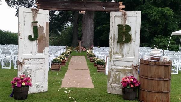 The Vintage Rose Barn