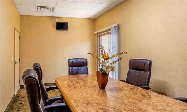 Quality Inn & Suites