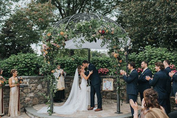 West Hills Country Club