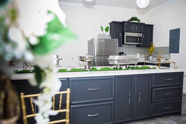 Top Notch Enter Center #829