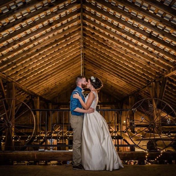 The Big Barn Wedding @ Locke Mountain