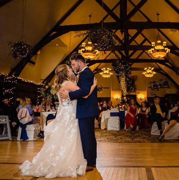 Harborside Hotel & Marina