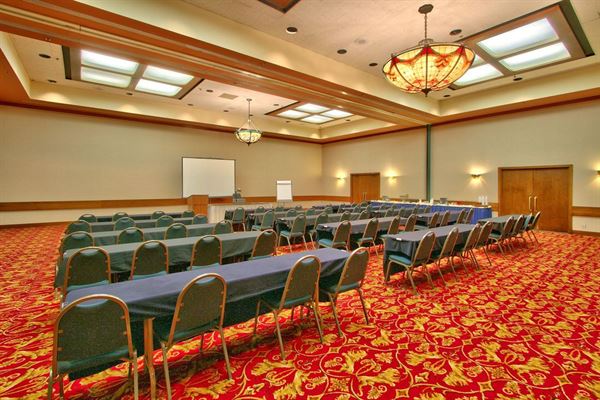 MCM Elegante Hotel Odessa