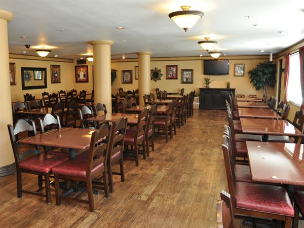 Oxford Suites Chico California Hotel