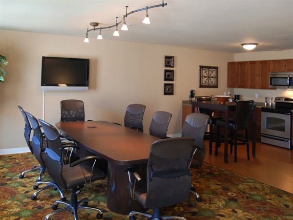 Oxford Suites Chico California Hotel