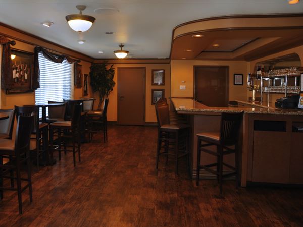 Oxford Suites Chico California Hotel