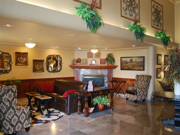 Oxford Suites Chico California Hotel