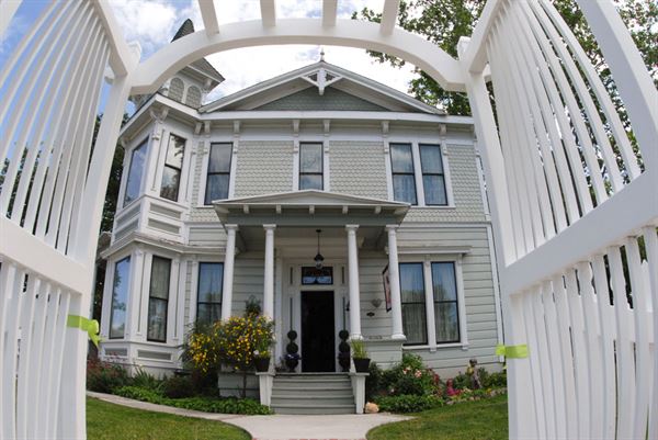 The Victorian Rose of Biggs