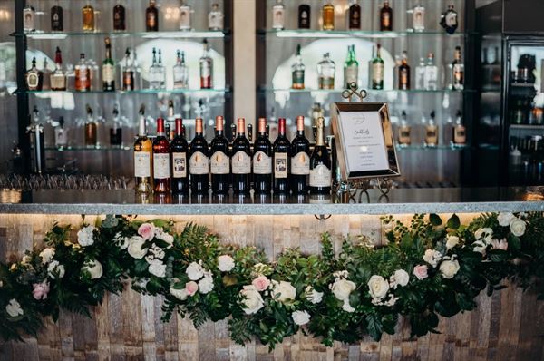 Almendra Winery & Distillery