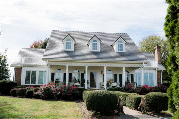 Sugar Grove Carriage House