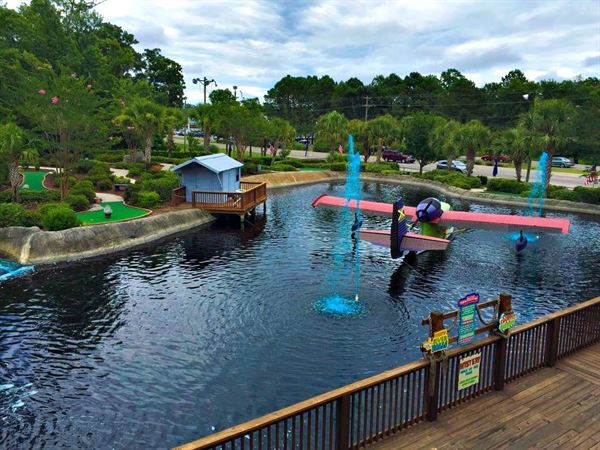 Tupelo Bay Golf Center