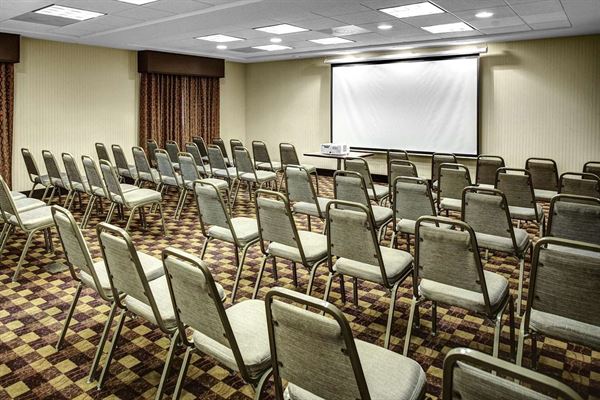 Hampton Inn & Suites Bakersfield/Hwy 58, CA