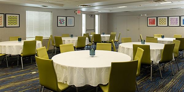 Holiday Inn Express & Suites Wausau