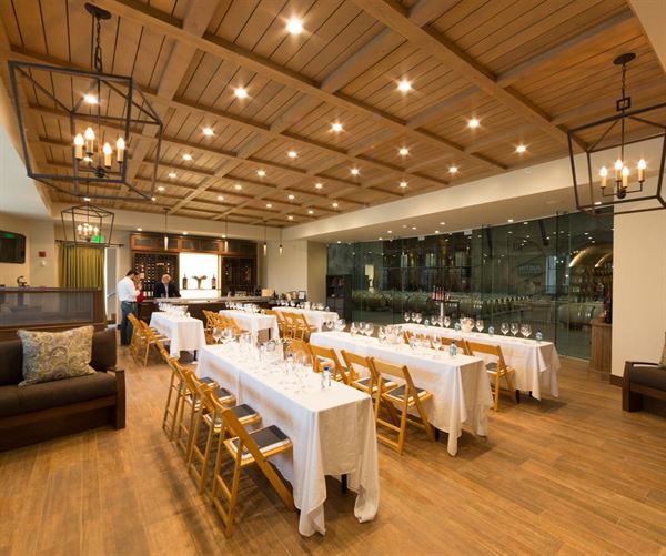 JUSTIN Vineyards & Winery