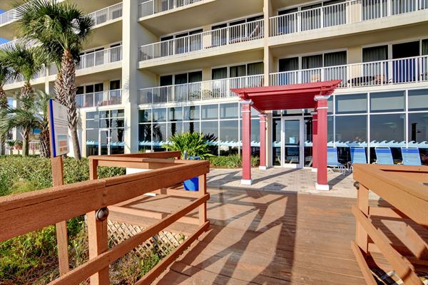 Majestic Beach Resort