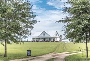 The Farmhouse & Bridal Dressing Rooms