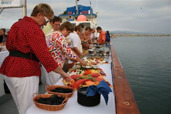 Dana Wharf Sportfishing & Whale Watching