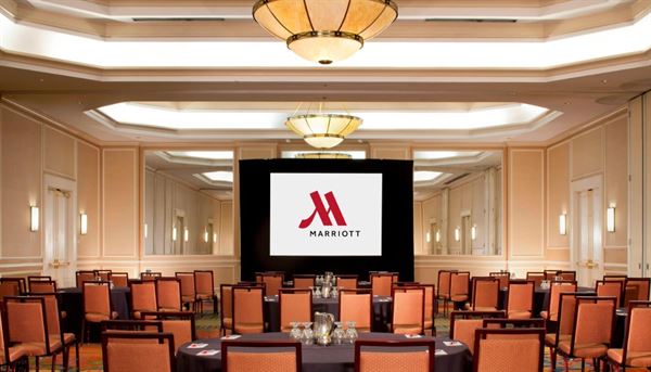 Denver Airport Marriott at Gateway Park