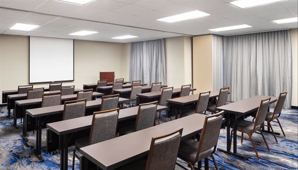 Fairfield Inn & Suites Denver Airport