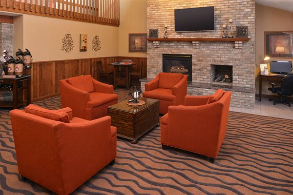 AmericInn by Wyndham St. Cloud