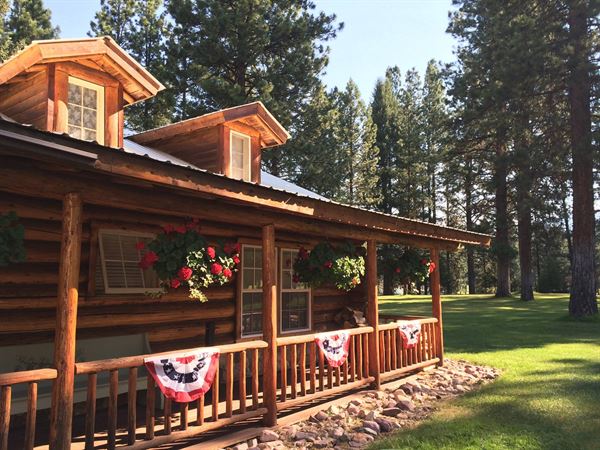 Montana Double Arrow Resort