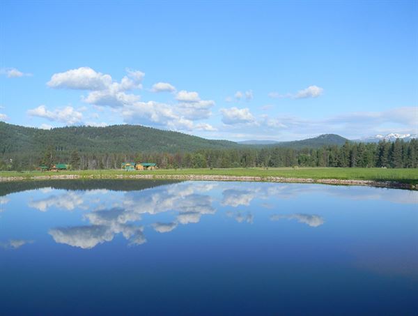 Montana Double Arrow Resort