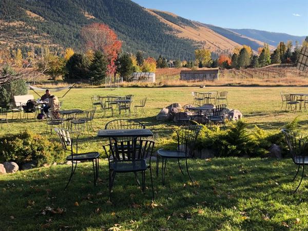 Ten Spoon Vineyard and Winery