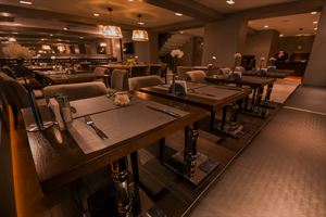 orchard green dress code Restaurant and Lounge - Iowa City, IA Brand:ADRIANNA PAPELL