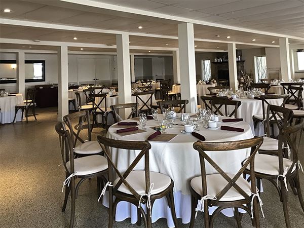 Sands on Golden Lake