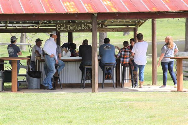 Rustic Acres/Nicoles Cakes & Catering