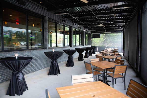 Cooper's Hawk Winery & Restaurant