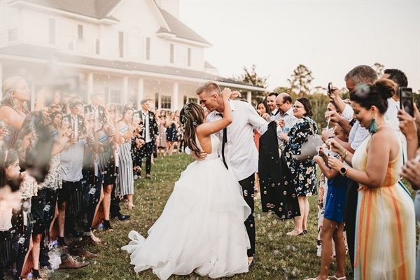 The Manor at 12 Oaks Farm