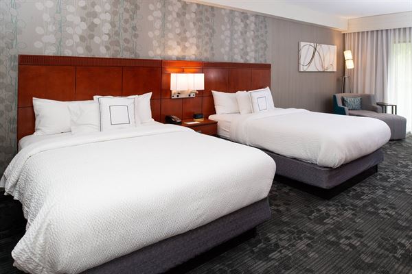 Courtyard High Point