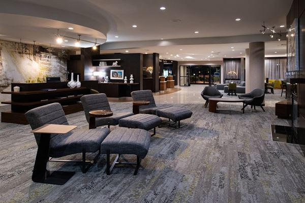 Courtyard High Point