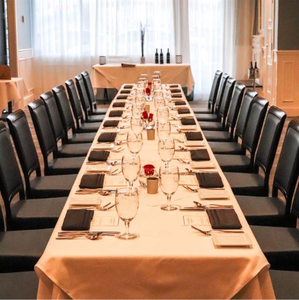 Matthew's Restaurant