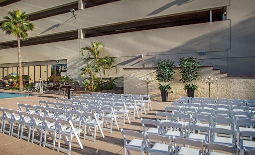 Crowne Plaza Phoenix Airport - PHX