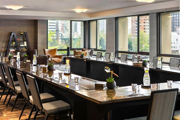 Renaissance Seattle Hotel