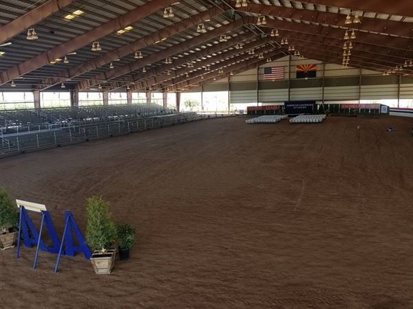 Horseshoe Park & Equestrian Centre