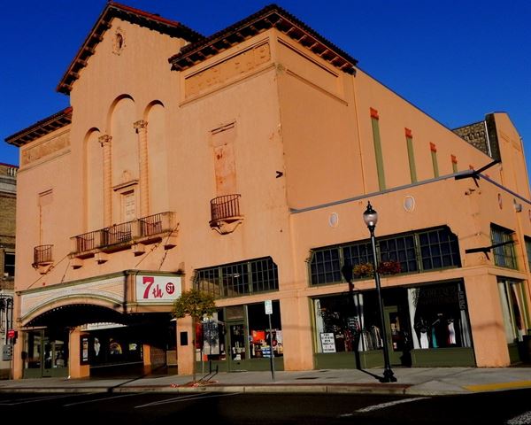 7th Street Theatre