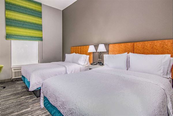 Hampton Inn and Suites NASA Johnson Space Center