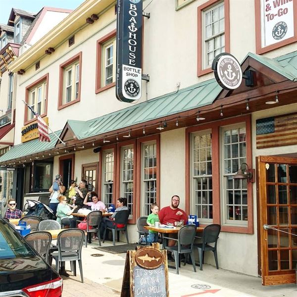 Flanigan's Boathouse - Conshohocken