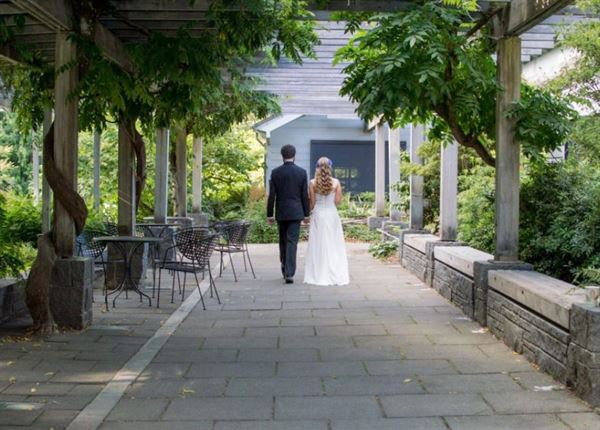 University of Washington Botanic Gardens (Wisteria Hall)