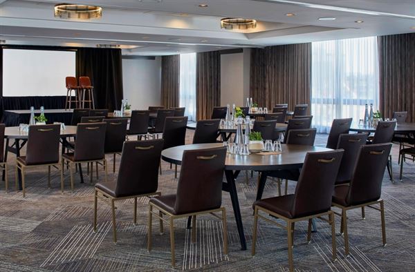 Renaissance Nashville Hotel