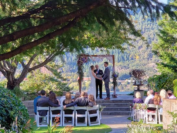 Columbia Gorge Hotel and Spa