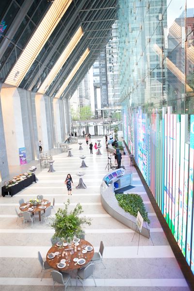 150 North Riverside Plaza