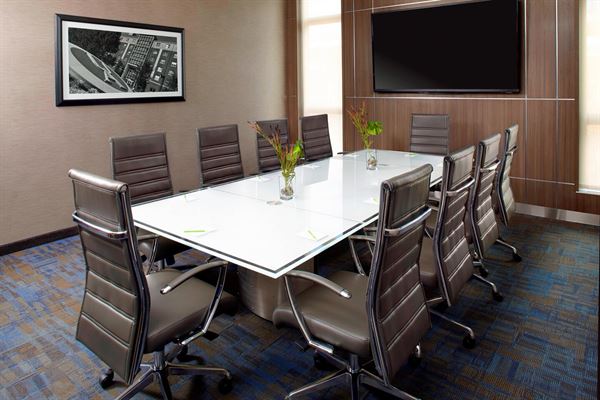 Courtyard by Marriott Akron Downtown